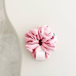 Bala The Mat Scrunchie in Blush